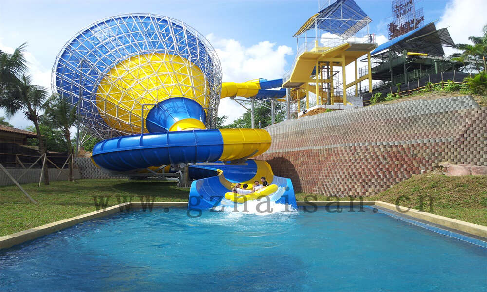 如何选择适合不同需求的水上乐园设备？