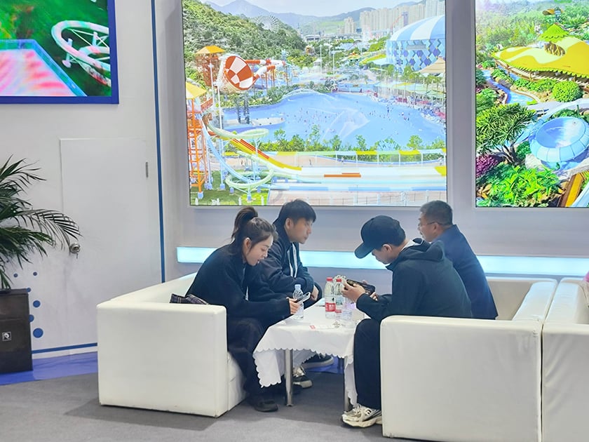 相聚郑州，引爆热潮——壹号娱乐-com游乐亮相2025中国（郑州）旅游休闲娱乐产业博览会，实力领航水上游乐新纪元！