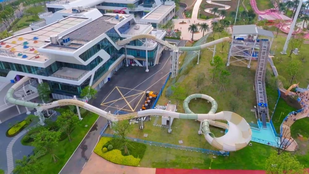 激流过山车｜当速度拥抱水花，掀起水上狂欢盛宴